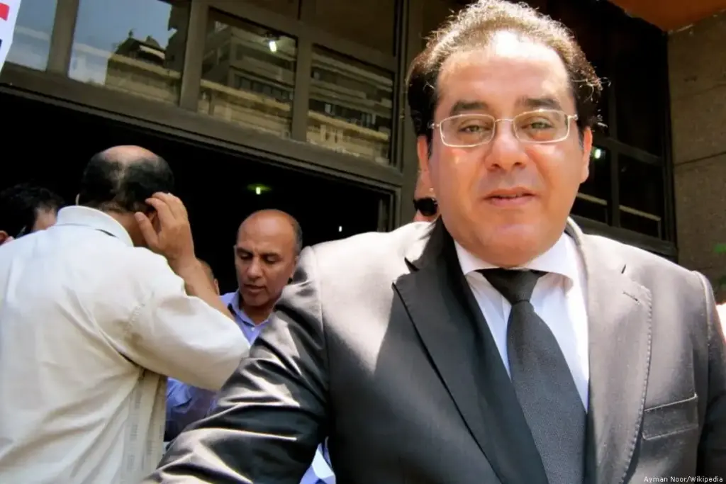 Ayman-NoorAyman_Noor